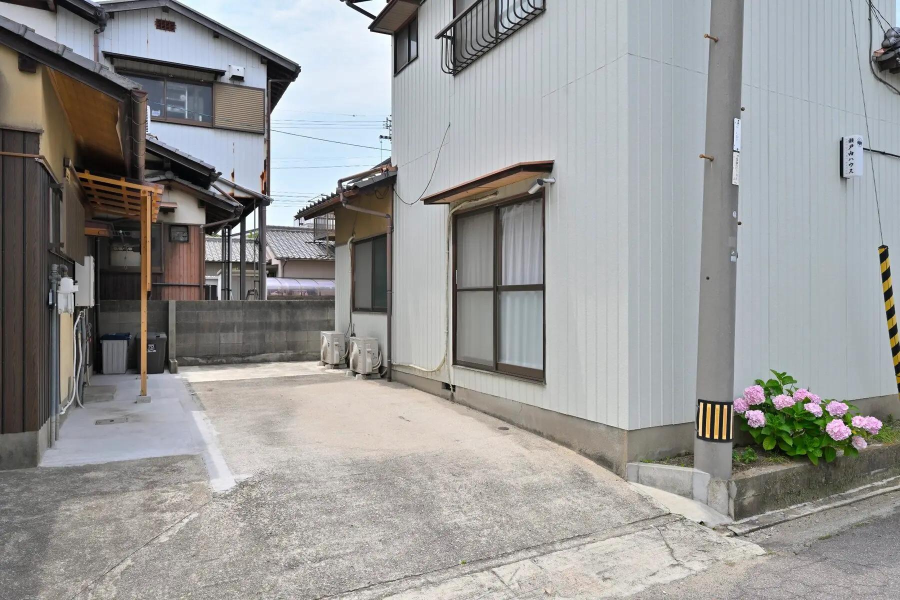 駐車場 — うどん
