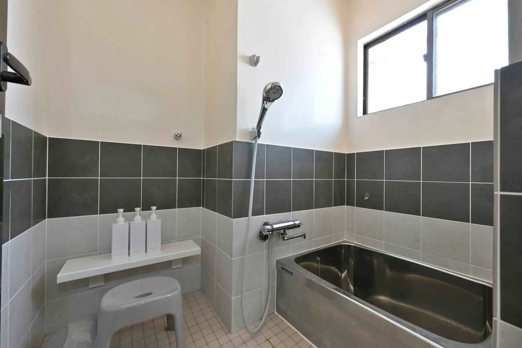 Soak in the house bath. The Sarai hot spring is nearby.
